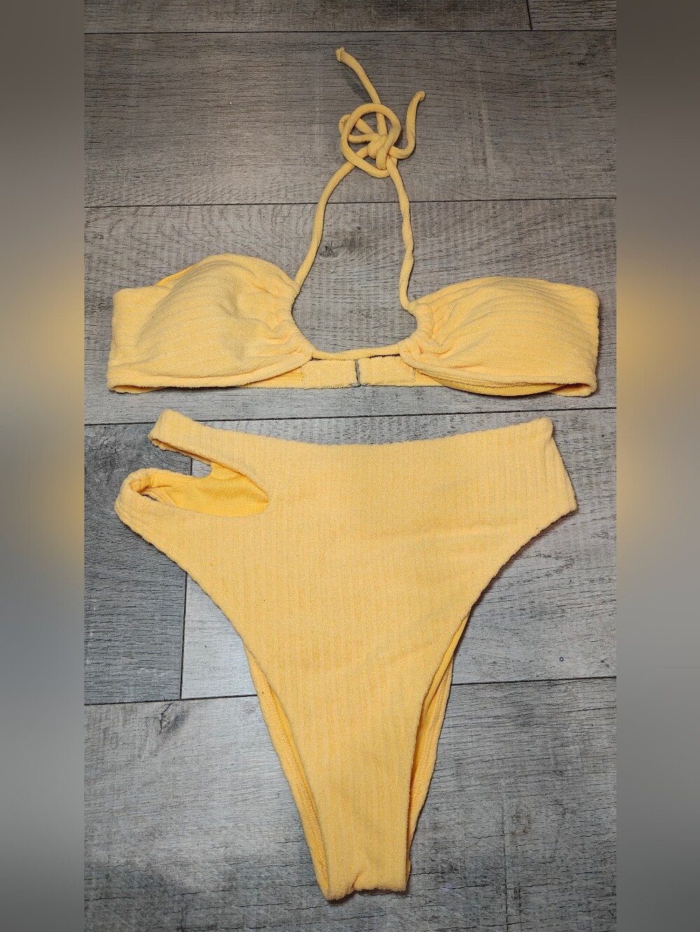 Abercrombie Fitch Textured Ribbed Bikini Set w Bandeau Halter & Cut Out Bottoms